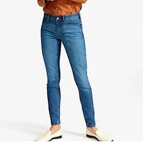 Everlane Denim - Everlane Mid Rise Ankle Jeans Size 26 Medium Light Wash